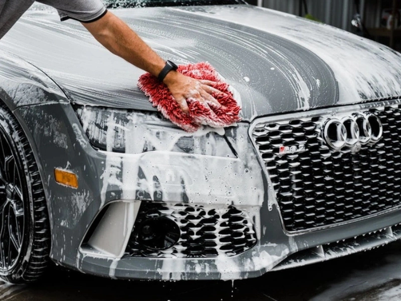 Čišćenje eksterijera automobila